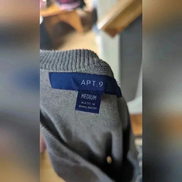 Apt 9 Women's Grey Sweater(Medium)(EUC) - Picture 9 of 14